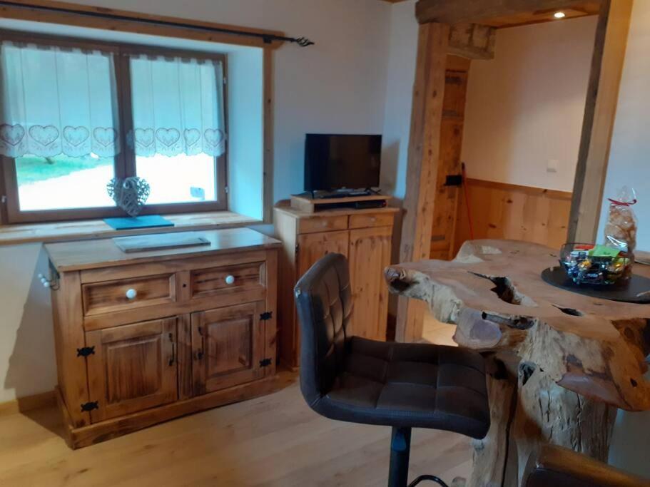 Vailly La Grange De Pimberty - Beautiful Apartments 27 Miles From Geneva מראה חיצוני תמונה