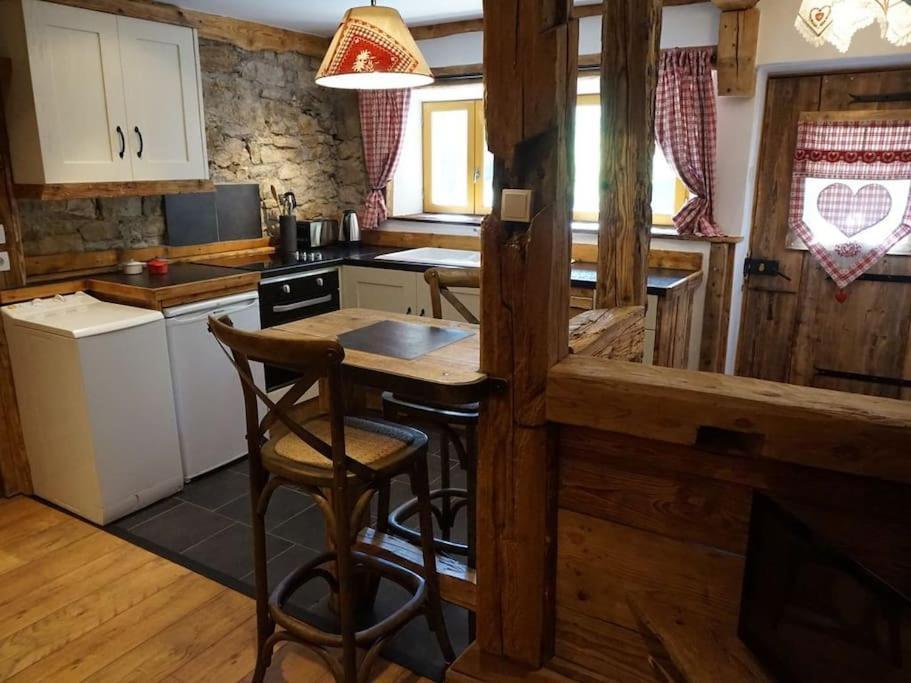 Vailly La Grange De Pimberty - Beautiful Apartments 27 Miles From Geneva מראה חיצוני תמונה